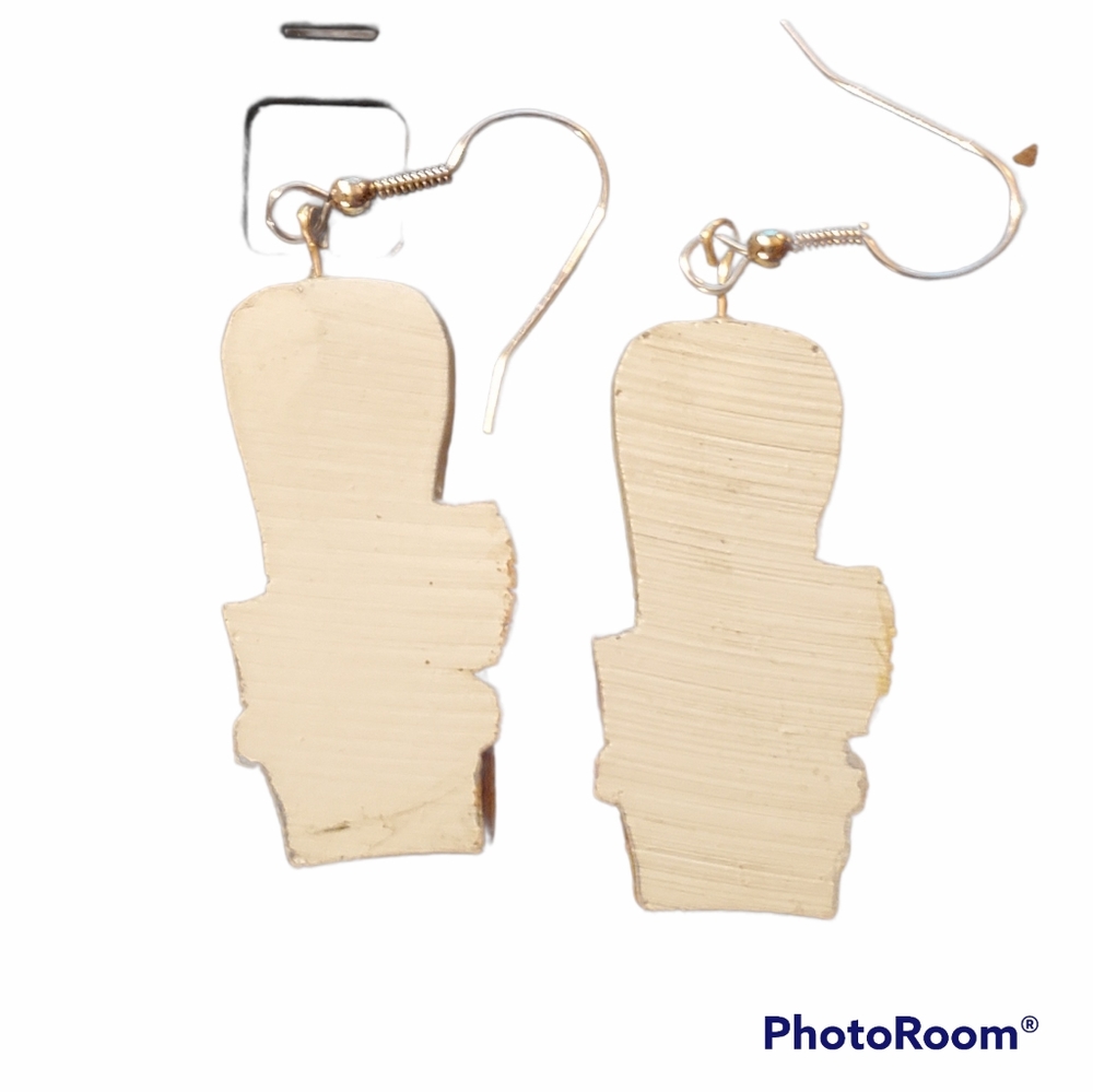 Old Western Covered Wagon Pierced Earrings Lightweight Wood Brown Black - Picture 3 of 4
